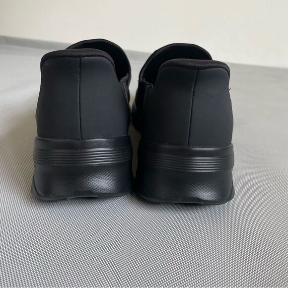 Skechers Black Swift Fit Hands Free Memory Foam Slip on Shoes Brand New Size 12 - Picture 4 of 9